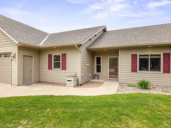 2nd image of 1278 Birdie Cir NW