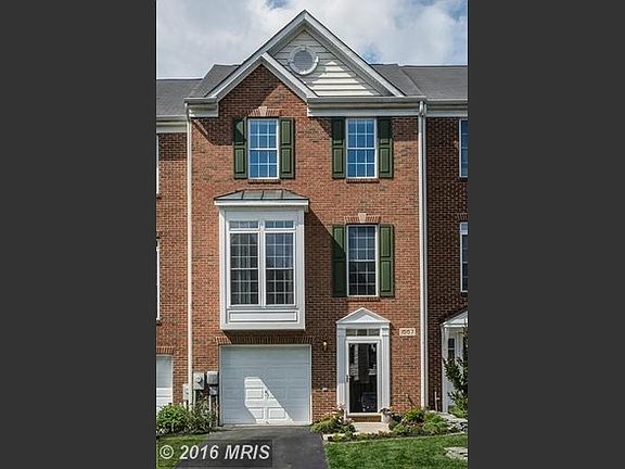 3rd image of 1557 Hallwood Ct