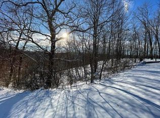 2224 Merritts Creek Rd, Huntington, WV 25702