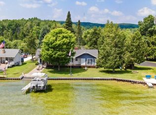 5974 Cedar Dr, Hubbard Lake, MI 49747