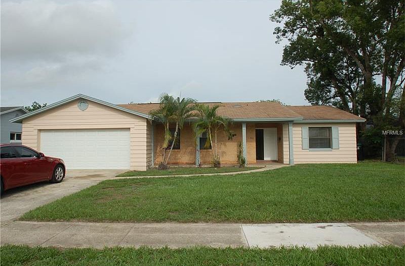 1st image of 5636 Oak Hill Manor Dr