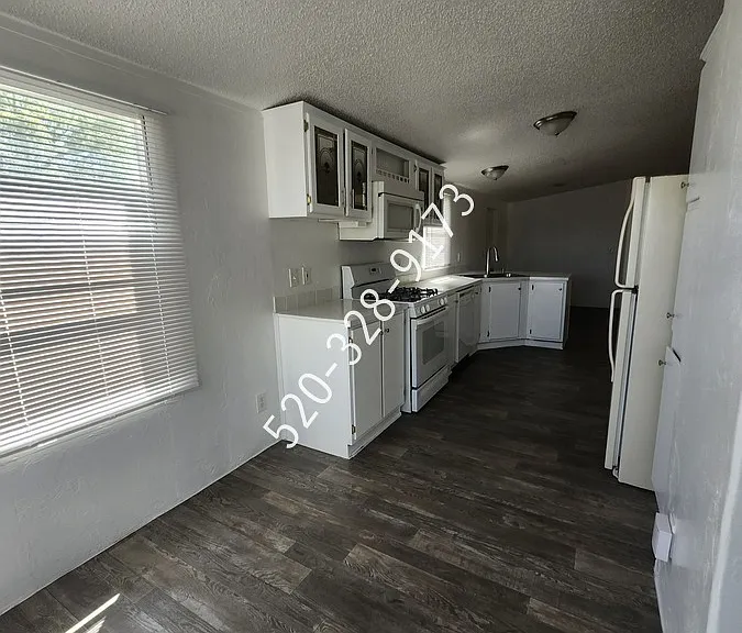 13310 N Flintlock Rd #1 — Photo 16