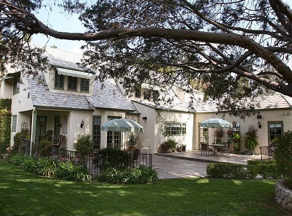 3rd image of 731 W Highland Ave