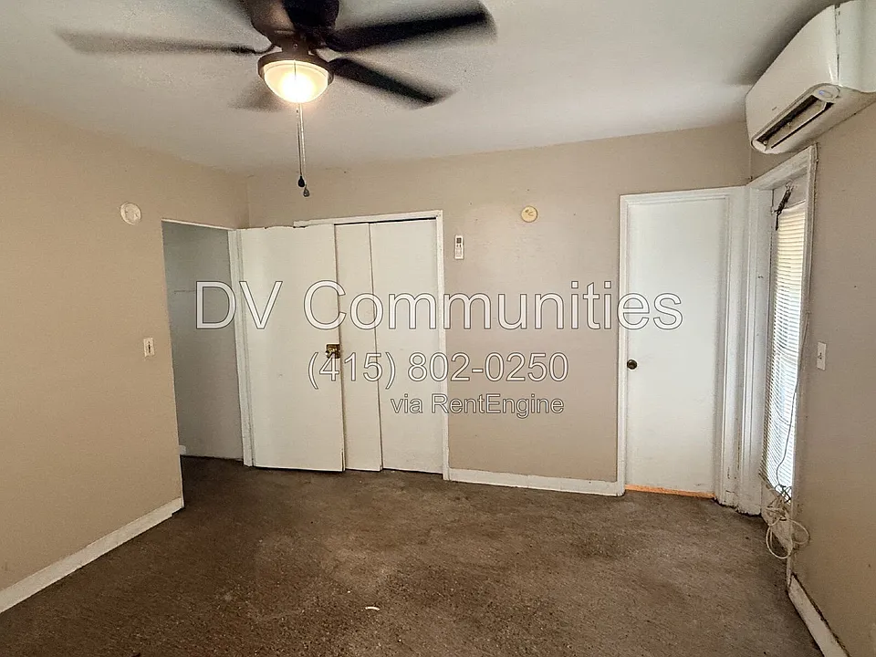1273 S Betty Ln