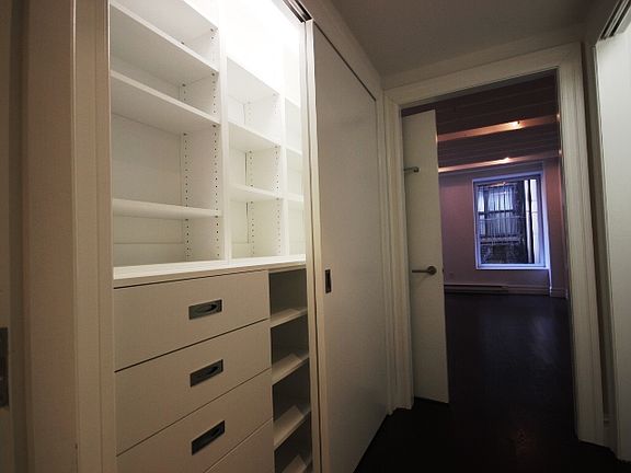 5th image of 146 W 28th St APT 3