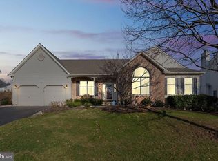 294 Fox Hound Dr, Doylestown, PA 18901