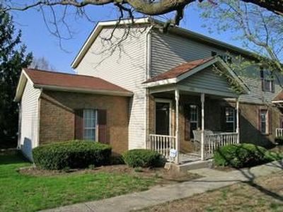 1156 Worthington Woods Blvd, Columbus, OH, 43085