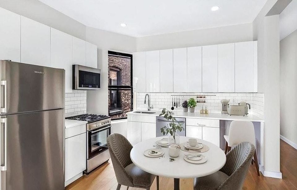 1st image of 230 President St APT 8
