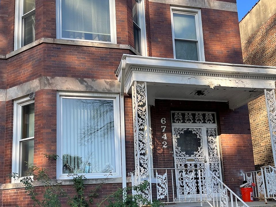 2nd image of 6742 S Morgan St