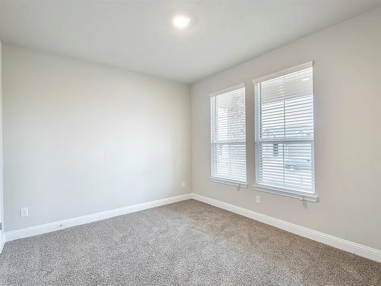 2301 Ruff Rd — Photo 19