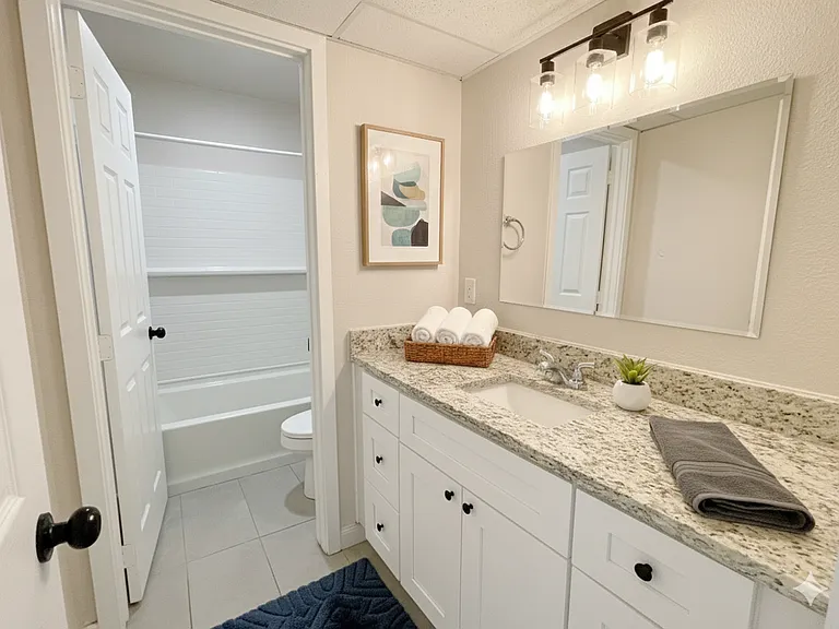 1000 Chuckwa Dr — Photo 4