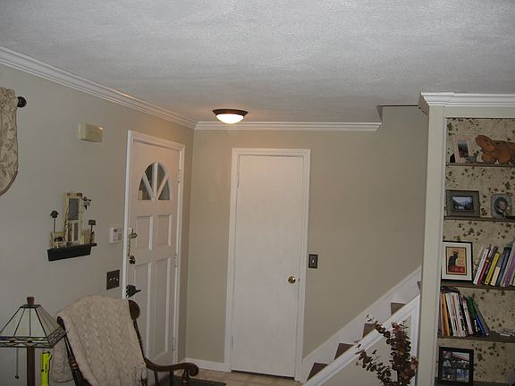 5th image of 131 Shelbourne Rd