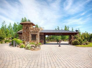 65893 NE Bearing Dr, Bend, OR