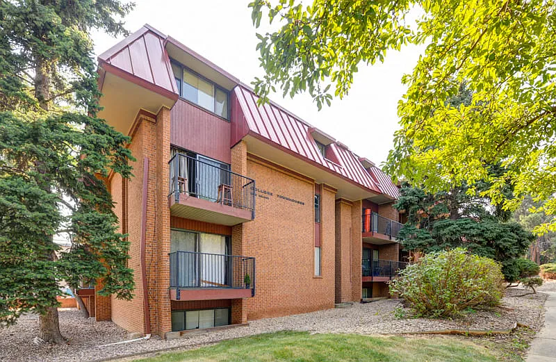 1200 College Ave. #208 — Photo 1