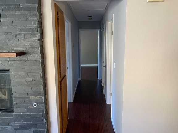 3rd image of 6962 Gregorich Dr