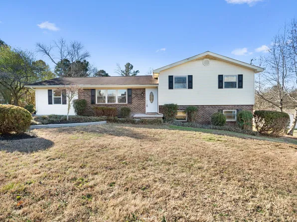 2442 Ella Dr SE, Cleveland, TN 37323