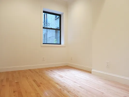 Rented by Citi Habitats | media 25