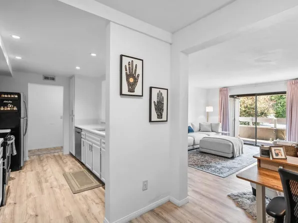 1040 E Washington Ave Unit 31, Escondido, CA 92025