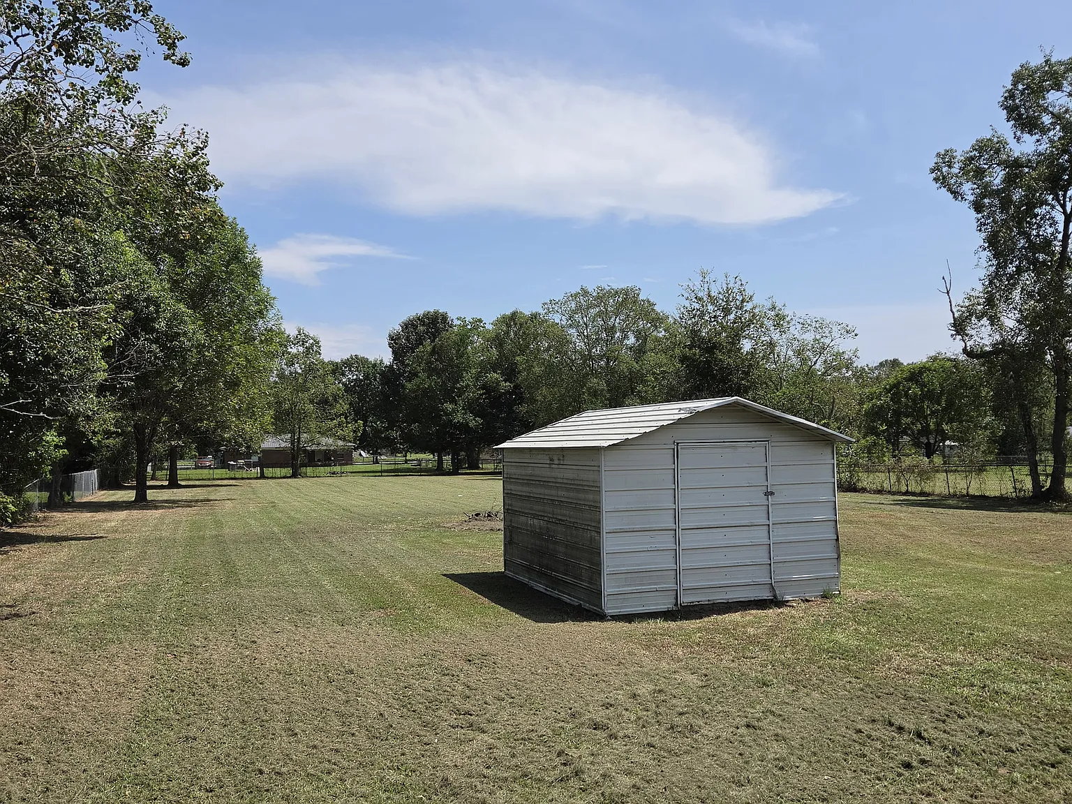 3 bed, 1210 sqft, $1,500 — Photo 4