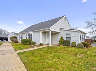 142 Providence Way #142C, Monroe, NJ 08831