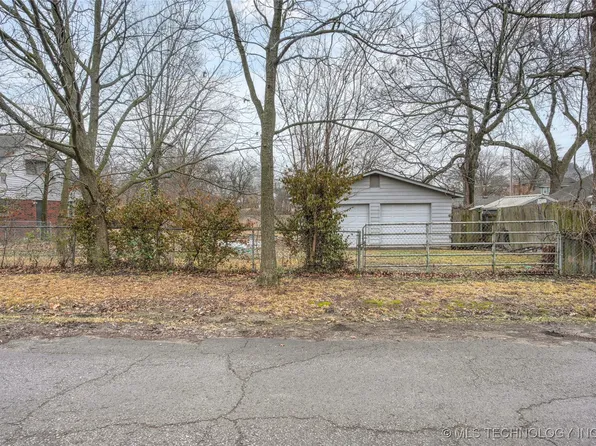 313 W Freeport St, Broken Arrow, OK 74012