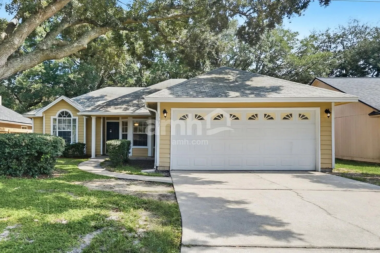 3 bed, 2.0 bath, 1441 sqft, $2,280 — Photo 1