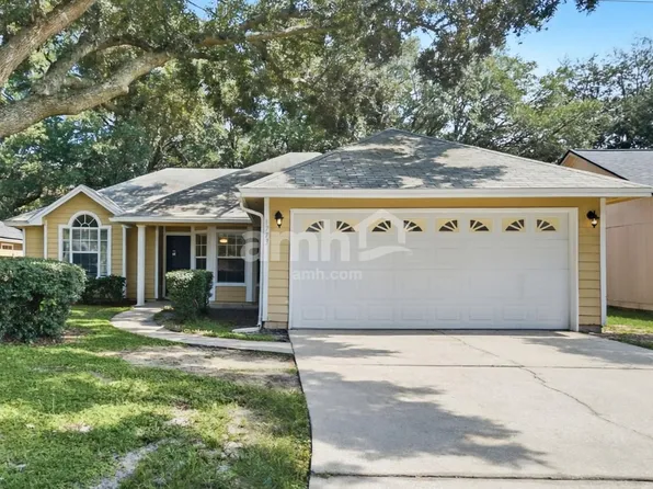 1773 E Chandelier Cir, Jacksonville, FL 32225