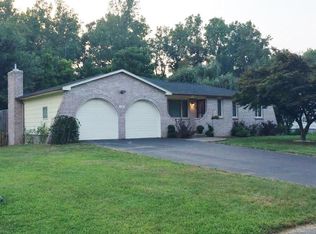 122 Erath Dr, Rochester, NY 14626