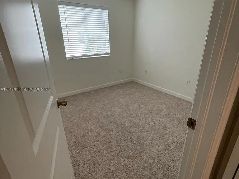 1021 SE 23rd Ave #1 — Photo 28