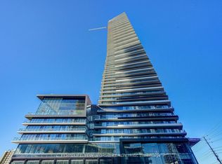 448 Burnhamthorpe Rd W #607, Mississauga, ON L5B 0M5
