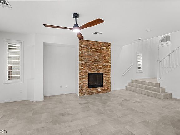 5th image of 2439 Granada Bluff Ct