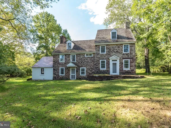 1348 Sumneytown Pike, Ambler, PA 19002