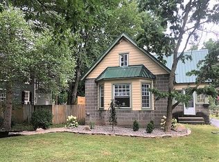 62 Utica St, Clinton, NY 13323