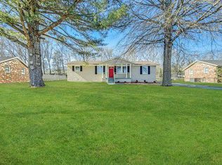 420 Carter House Dr, La Vergne, TN 37086