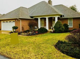 1135 Wilmington Ct, Newark, OH 43055