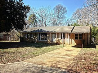 2705 Euclid Rd NW, Huntsville, AL 35810