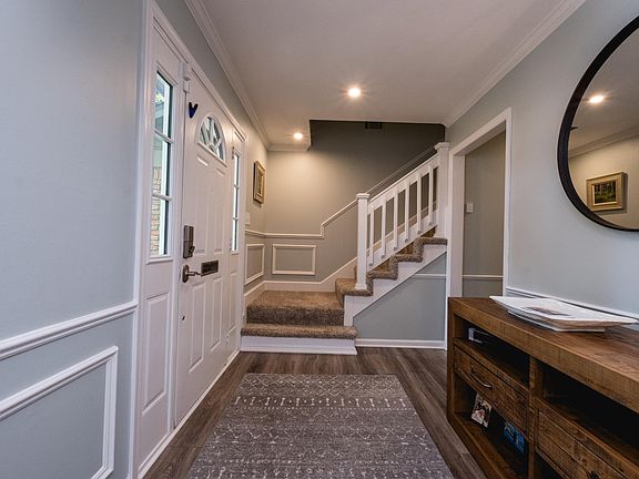 4th image of 3 Coachlight Cir