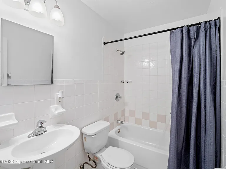 21 Lime Ave — Photo 18