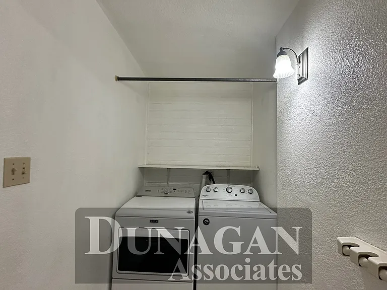 1207 Bryan Cir — Photo 7