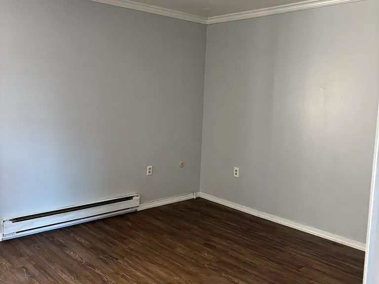 31 Plauderville Ave #2 — Photo 16