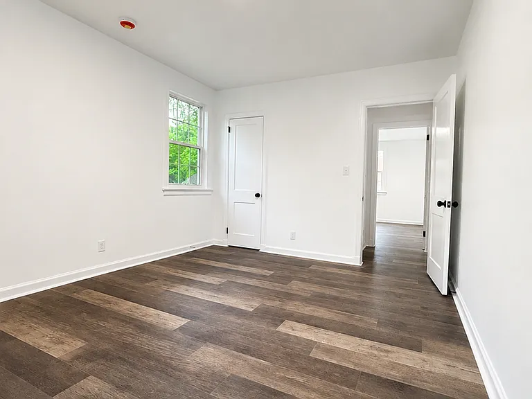 7 Bradley Dr — Photo 13