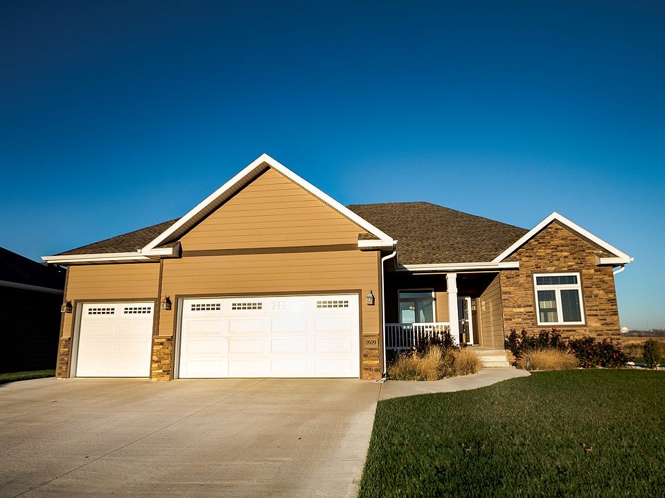 1st image of 2629 Nicklaus Blvd