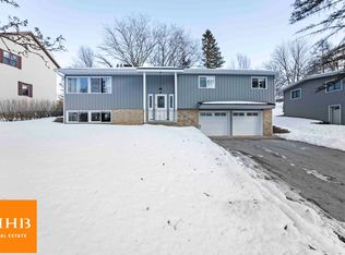 104 Shady Ct, Mount Horeb, WI 53572