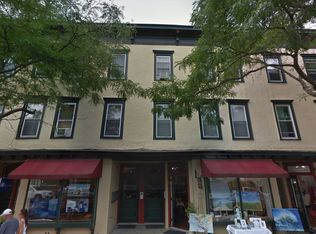411 Main St APT 1A, Greenport, NY 11944