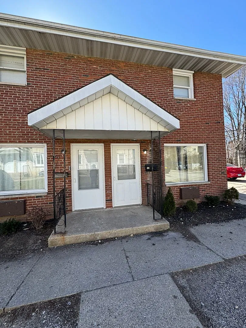 3308 Sablewood Drive — Photo 1