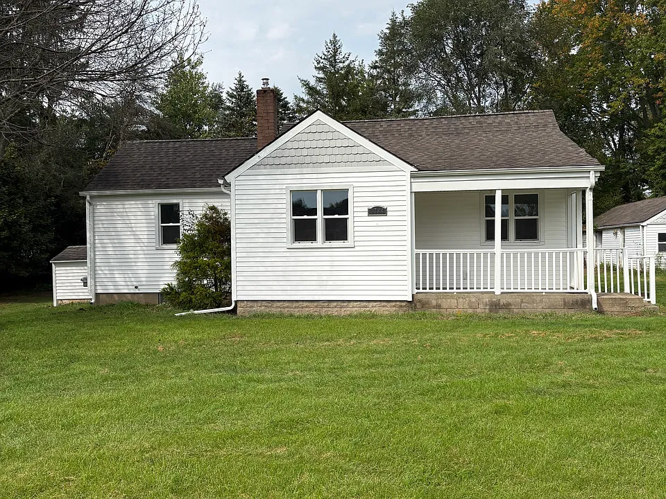 3744 Flansburg Rd