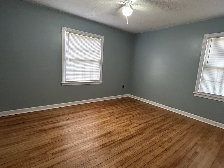 422 Cooper Rd — Photo 10