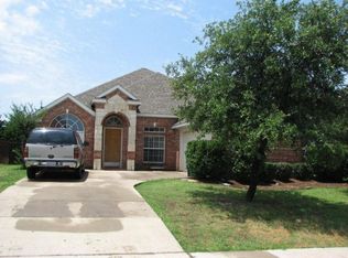 8405 Lighthouse Dr, Rowlett, TX 75089