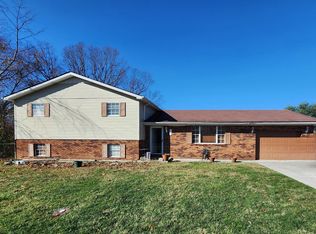 619 Greenhill Rd, Ashland, KY 41102