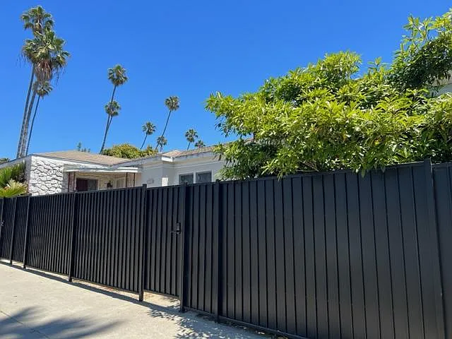806 Venice Blvd — Photo 7